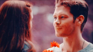 Klaus & Hope | A thousand years (+4x03)