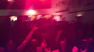 Dez from DevilDriver takes video of the crowd with my phone!!!