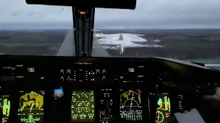 Turbulent, max crosswind landing