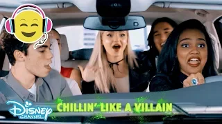 Descendants | SJUNG MED: Chillin Like A Villain 🚗 - Disney Channel Sverige