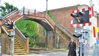 Poole (High Street) Level Crossing, Dorset