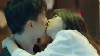 [Full Version] She got jealous, took off her clothes and kissed the boy she loved💗Love Story Movie