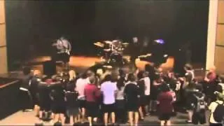 Stage dive goes wrong