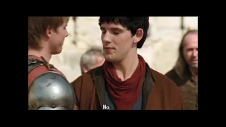 Merlin, Do YoU kNoW hOw To WaLk On YoUr KnEes? #Short