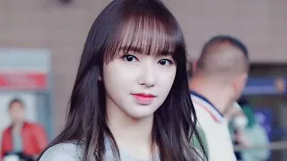 Cheng Xiao is very beautiful