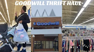 Goodwill Thrift shopping / Haul on a $40 budget