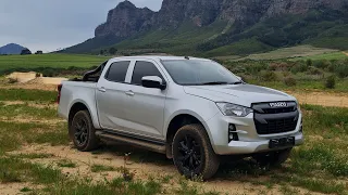 Isuzu D-Max 1.9 LS review by Johann Potgieter.