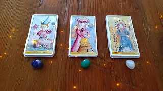 ⭐ QUIÉN PIENSA EN TI [ Elige una CARTA ] ⭐ LECTURA TAROT INTERACTIVO