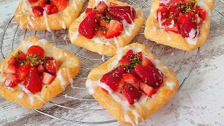 The famous ENVELOPES with STRAWBERRIES are like from a pastry shop! Very tasty and fast! No eggs!