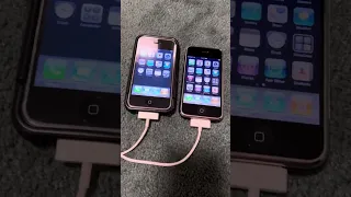 iPhone 2G iOS 1.0 vs iOS 3.1.3 startup test!