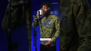 Mooski performs “Trackstar”🔥