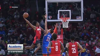 Jalen Green almost commits destroy on the dunk attempt 😲