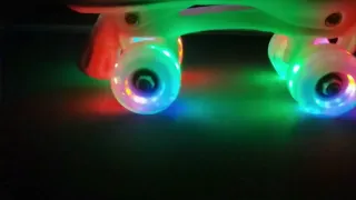 Light up at night, the coolest LED skateboard wheels from FREEDARE