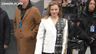 Chloë Grace Moretz - Louis Vuitton Fall Winter 2023/2024 fashion show in Paris - 06.03.23