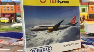 unpack schabak Diecast Airplane model TUIfly.com Boeing 737-800 scale 1:600 (000189)