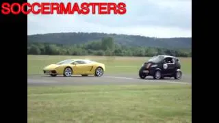 Smart Monster mit 407 PS gegen Lamborghini Gallardo