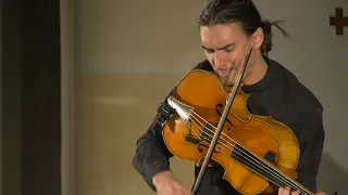 Bach-Suite auf Violoncello da spalla