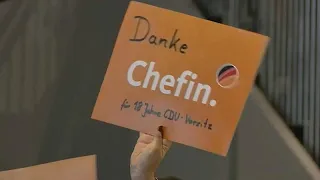 "Danke Chefin" - CDU zelebriert Abschied von Merkel