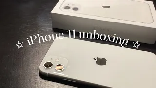 iPhone 11 unboxing (white) 📦 + accessories 🍦