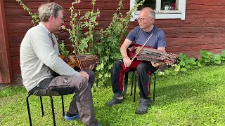 Polska mot trötthet med Torbjörn Näsbom & Anders Mattsson på nyckelharpa