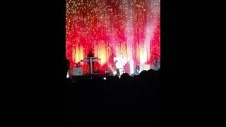 Christina Perri - Run (live @ the Wiltern 5/17/14)