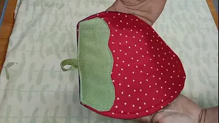 DIY / КАК СДЕЛАТЬ ТРИ  ПРИХВАТКИ БЕЗ ОКАНТОВКИ ЗА  5 МИНУТ /  Ease Sewing Project Pot Holders