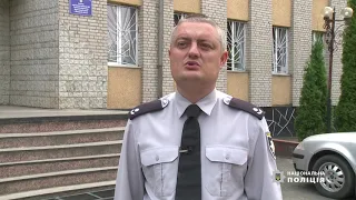 У затриманих за крадіжку з АЗС бершадські поліцейські виявили пістолет та наркотики