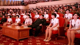 Kuzey Kore'de Gizlice Çekilmiş ve Sızdırılmış 37 Yasaklı Fotoğraf