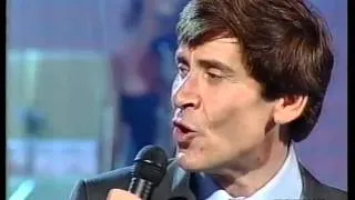 'Grazie perchè' (live 98) Laura Pausini  Gianni Morandi.avi