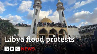 Libya flooding: Protests take place in disaster-hit city of Derna - BBC News