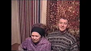 Дома на пр. Победы, 7. Надя, Николай, Олег, Сергей и б.Люся 1999