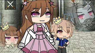 God save the prom queen 👸 𝘬𝘪𝘯𝘥𝘢 𝘥𝘪𝘧𝘧𝘦𝘳𝘦𝘯𝘵 Gacha Meme