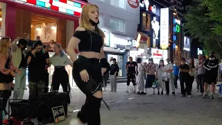 MONDAY. BLACK MIST, LIA. HONGDAE STREET AMAZING ATTRACTIVE BUSKING.