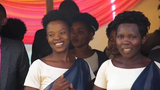 irebere igitaramo mbaturamugabo cyakozwe na Ababwirizabutumwa ya muhima na Golden gate choir kigonge