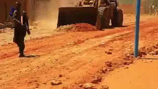 CAT 966c Wheel loader in action