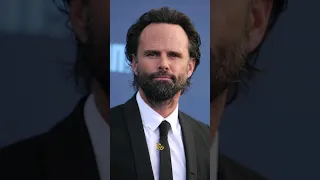 Walton Goggins Dives for Fun!