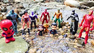 Avengers superhero story, spider-man, hulk, iron man, superman, batman, venom, wonder woman. #18
