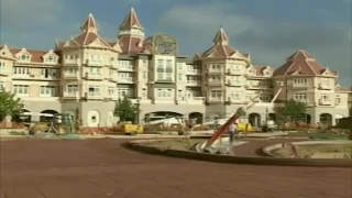 Disneyland Paris en construction de 1988 à 1992