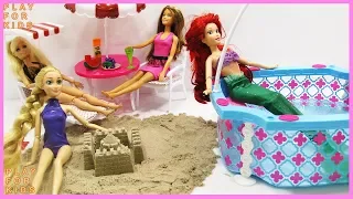 Barbie Dolls Rapunzel Ariel Morning Routine in Doll house - Pool Party