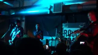 Queens of the Stone Age - 'Smooth Sailing' Live at Rough Trade East