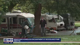 City crews clear homeless encampment at Woodland Park | FOX 13 Seattle