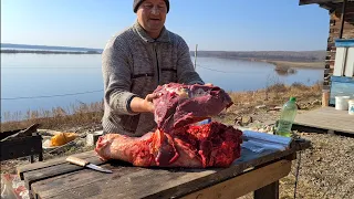 ЗАГОТОВИЛ МЯСА НА ГОД! РЕЖУ ГОВЯДИНУ! ЖИЗНЬ В ДЕРЕВНЕ У КУХНЯ АБОРИГЕНА!