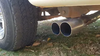 Final video of the bakkie with the side pipes.