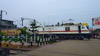 Fast & Furious Speedy WAP 7 Locomotive | Deadly Attack On Railgate | Fastly Skipping The Railgate ‖