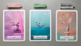 A BIG SURPRISE IS COMING YOUR WAY! WHAT IS IT?? 🤩🌟🧁 Pick A Card 🔮 Timeless Tarot Reading