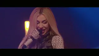 Ava Max - Who’s Laughing Now ￼ Live Performance (On Tour ‘Finally’)