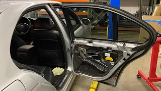 BMW E39:  Door Stuck Shut - Actuator Replacement