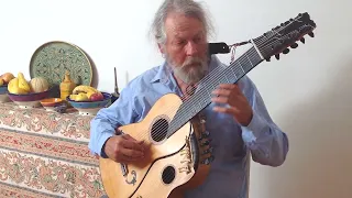 Cantiga Nana by James Kline performed on the arch harp guitar