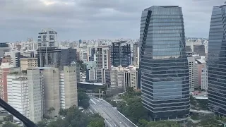 A109 landing on one of the most challenging helipads in São Paulo, Brazil