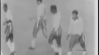 Pelé Edson (Brasil) - 12/05/1962 - Brasil 3x1 Pais de Gales - 1 gol